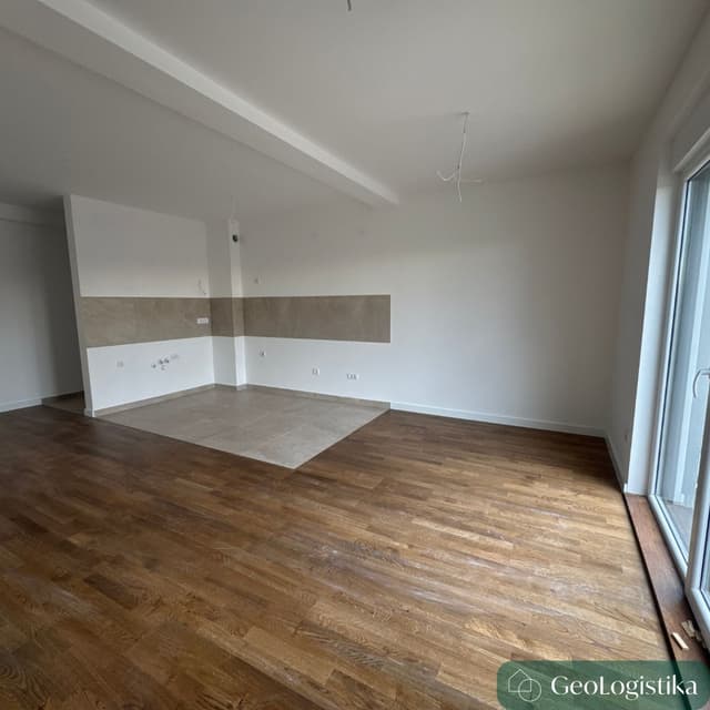 https://gzhaxpeurpuemedskgsg.supabase.co/storage/v1/object/public/properties_gallery/properties/0.17997863391588642-image-XWRR344311-4-7.jpg