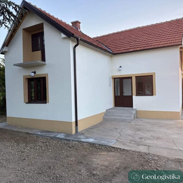 https://gzhaxpeurpuemedskgsg.supabase.co/storage/v1/object/public/properties_gallery/properties/0.40199031316655787-image-XWRR344311-4-4.jpg