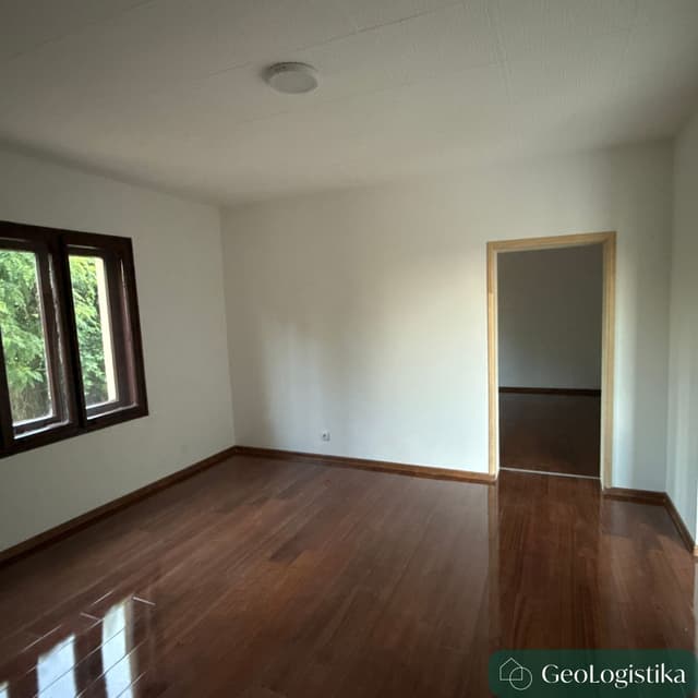 https://gzhaxpeurpuemedskgsg.supabase.co/storage/v1/object/public/properties_gallery/properties/0.5257811478136563-image-XWRR344311-4-8.jpg