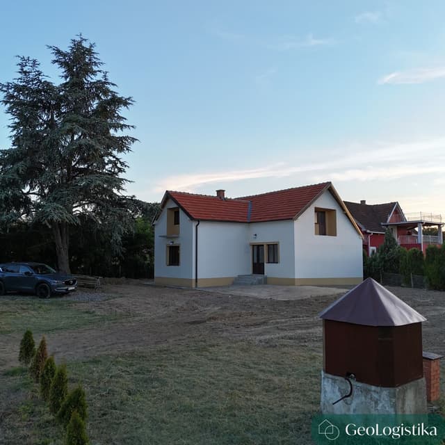 https://gzhaxpeurpuemedskgsg.supabase.co/storage/v1/object/public/properties_gallery/properties/0.6372468248906493-image-XWRR344311-4-2.jpg