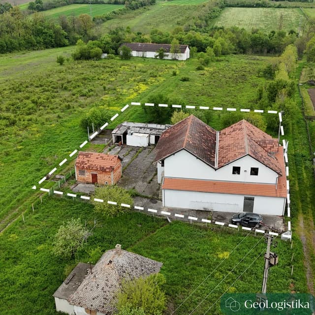 https://gzhaxpeurpuemedskgsg.supabase.co/storage/v1/object/public/properties_gallery/properties/0.6687597648555081-image-XWRR344311-4-3.jpg