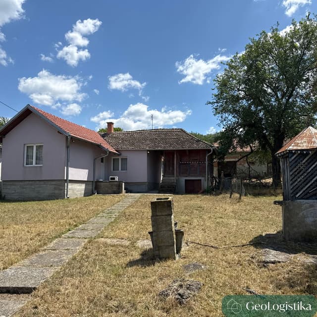 https://gzhaxpeurpuemedskgsg.supabase.co/storage/v1/object/public/properties_gallery/properties/0.9058393267142486-image-XWRR344311-4-4.jpg