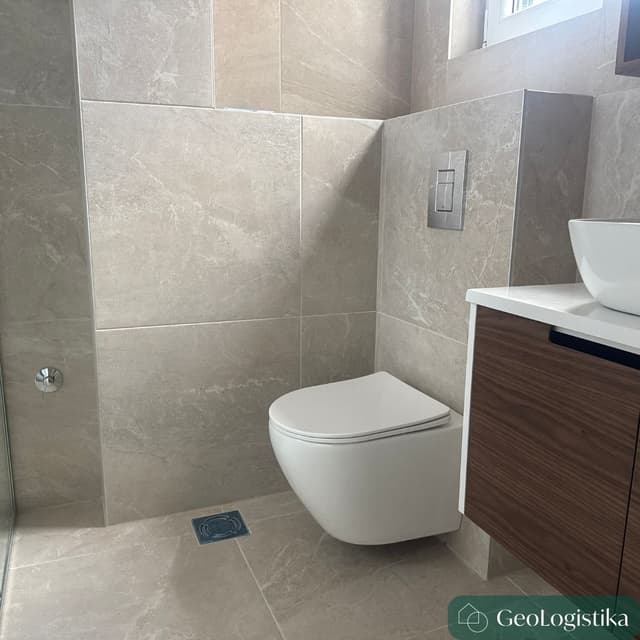 https://gzhaxpeurpuemedskgsg.supabase.co/storage/v1/object/public/properties_gallery/properties/0.9695633935658947-image-XWRR344311-4-12.jpg